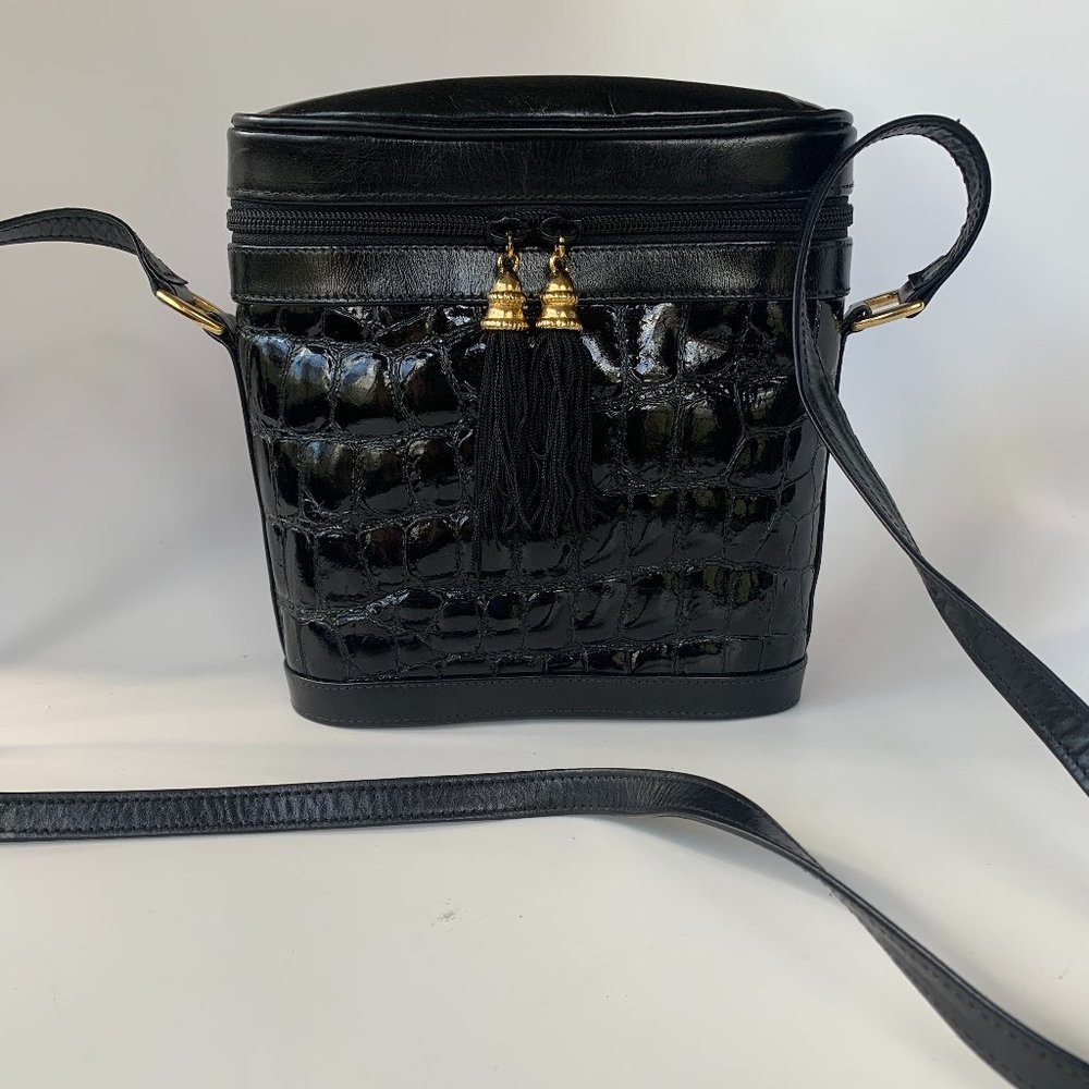 STUART WEITZMAN "Indy" Black Patent Leather Croc Shoulder "Bucket" Bag
